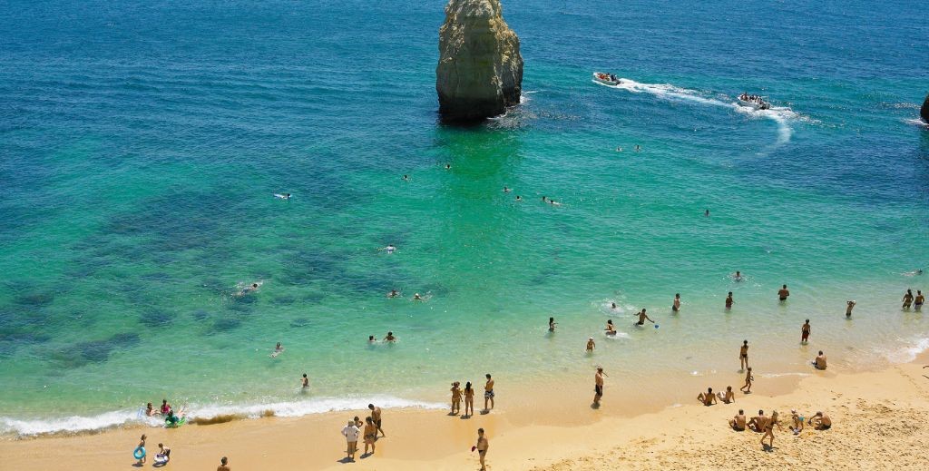 Praia do Carvalho, Algarve portugués - Mamá Tiene un Plan.