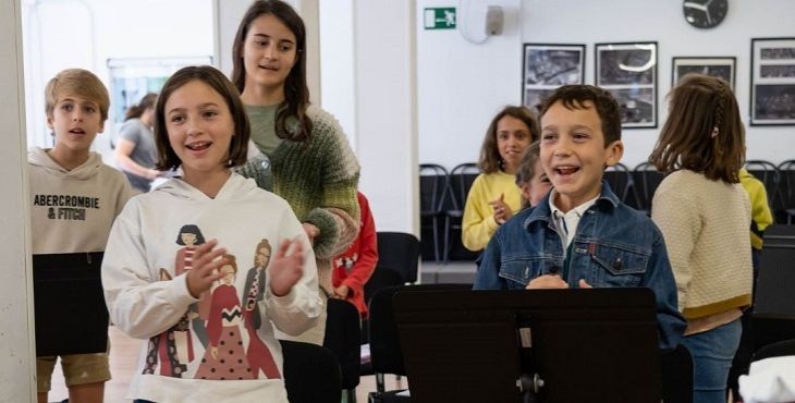 5079_2_extraescolares-escuela-de-musica-grupo-talia-mama-tiene-un-plan3.jpg