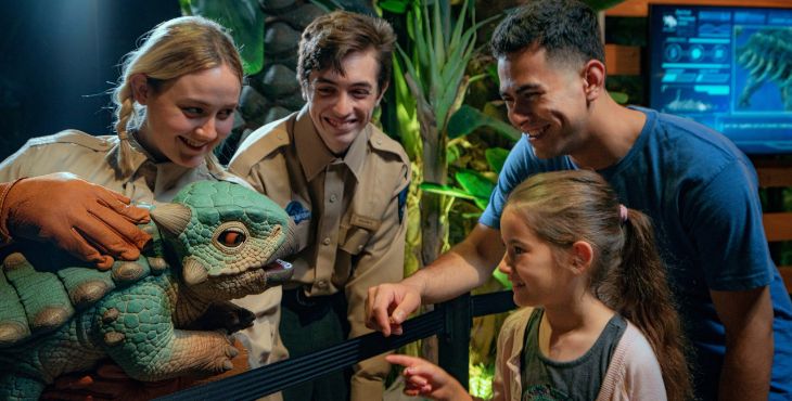 5838_4_dinosaurios-con-ninos-en-madrid-mamátieneunplan-04-jurassic-world-the-experience.jpg