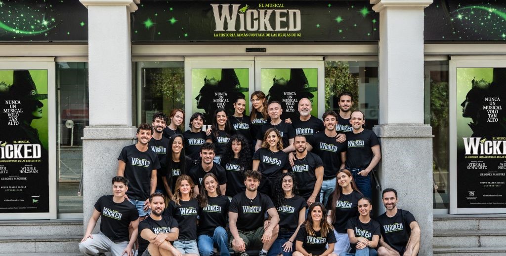 5874_1_grandes-musicales-con-ninos-en-madrid-mamátieneunplan-01-wicked-el-musical.jpeg